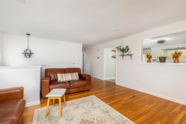 22 Calabrese Street, Salem, MA 01970