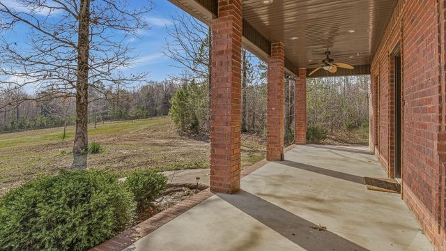 2692 Greene 625 Road, Paragould, AR 72450