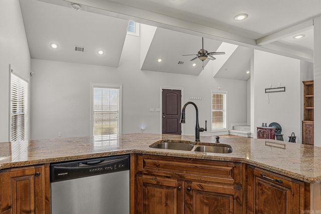 2692 Greene 625 Road, Paragould, AR 72450