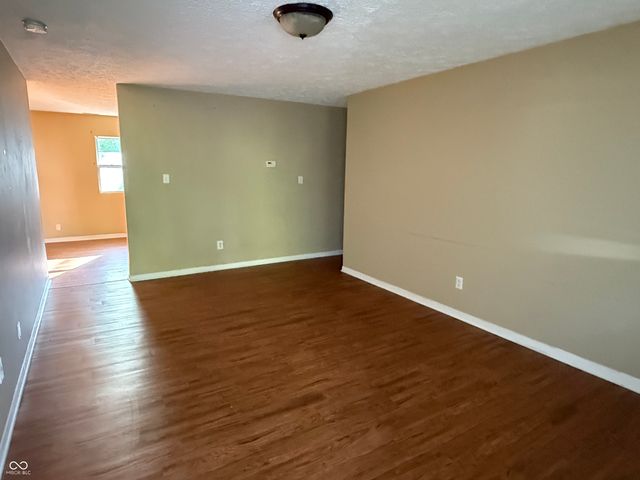 4425 Burrwood Drive, Indianapolis, IN 46235