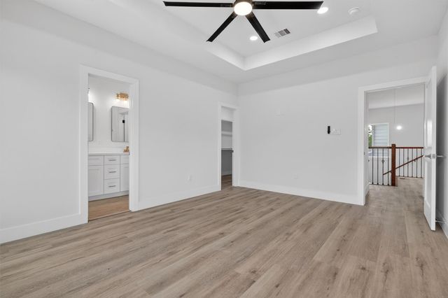 1067 Ferguson Way, Houston, TX 77088