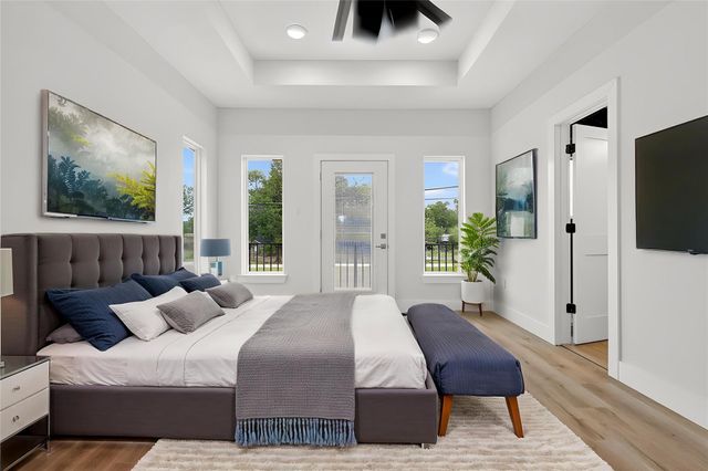 1067 Ferguson Way, Houston, TX 77088