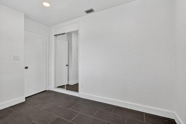 9720 NW 4 ST, Pembroke Pines, FL 33024