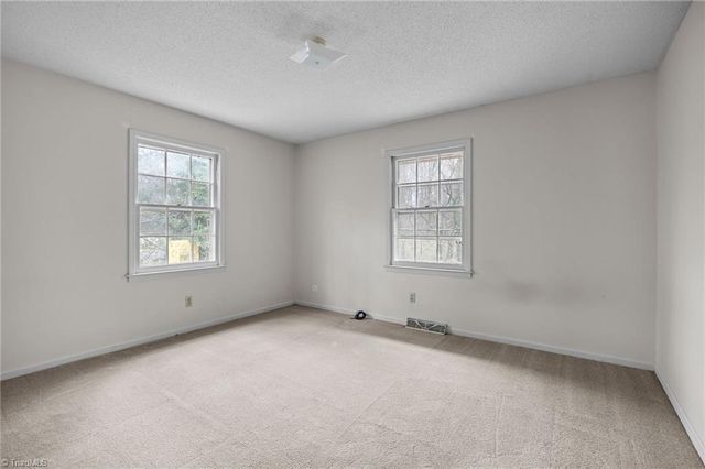 204 Hamilton Road, Lexington, NC 27295