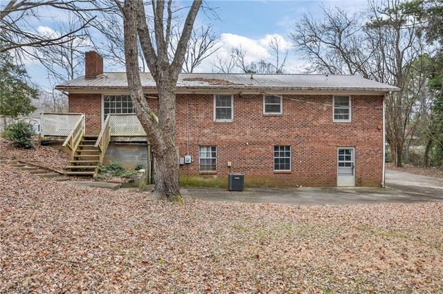 204 Hamilton Road, Lexington, NC 27295