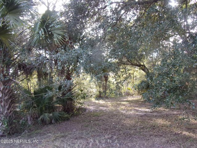 257 TARPON Boulevard, Palatka, FL 32177