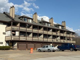 1541 Treetop Trail B, Akron, OH 44313