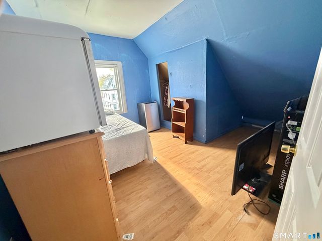 60-62 Hazel Street, Hartford, CT 06106
