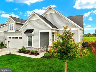 374 LIVELY STREAM WAY, Gettysburg, PA 17325