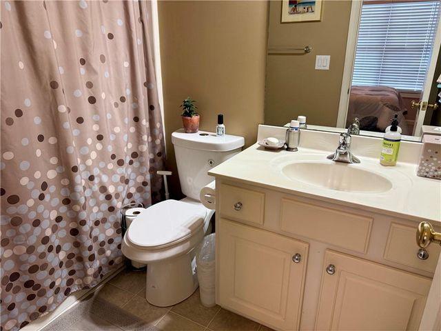 2704 Waters Edge Trail, Roswell, GA 30075