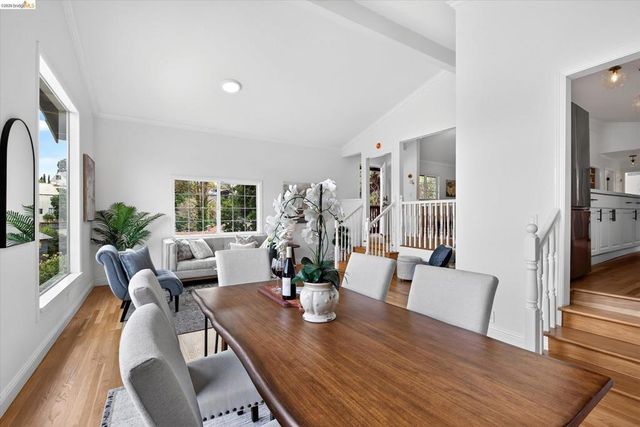 4535 Redding St, Oakland, CA 94619