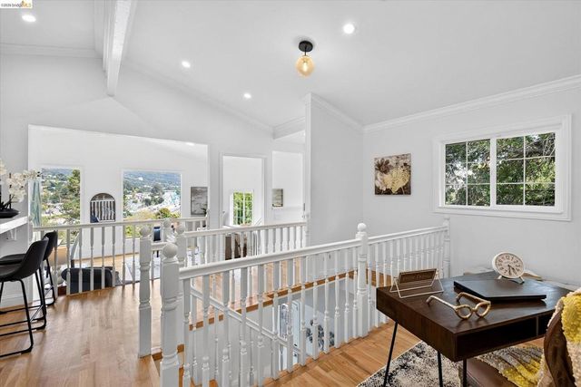 4535 Redding St, Oakland, CA 94619
