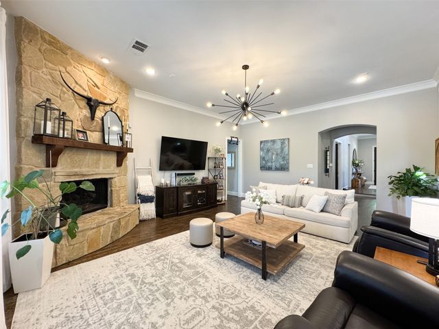 8921 Charles Street, Lantana, TX 76226