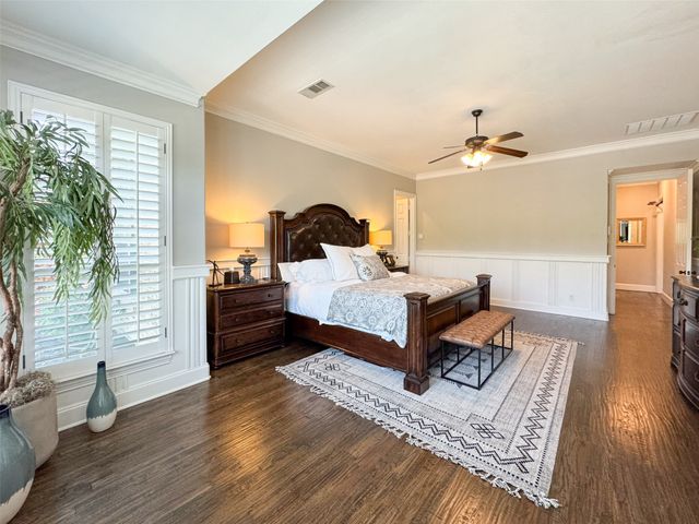 8921 Charles Street, Lantana, TX 76226