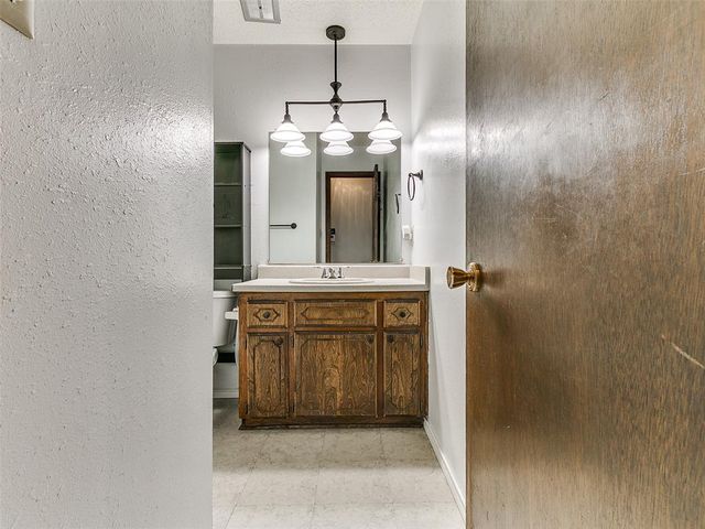 1527 Pecan Avenue, Norman, OK 73072