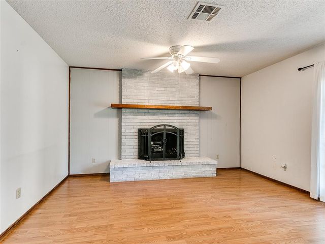 1527 Pecan Avenue, Norman, OK 73072