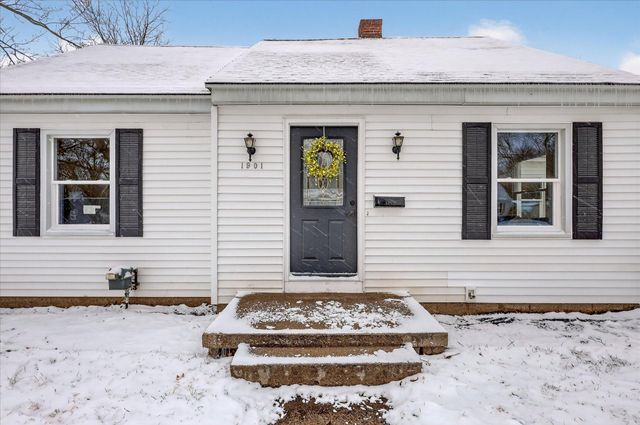 1901 Fulton Street, Kalamazoo, MI 49001