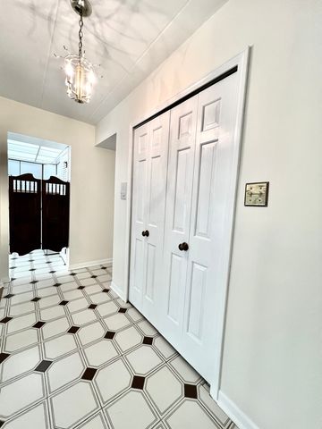 4116 W 99th Street 1A, Oak Lawn, IL 60453