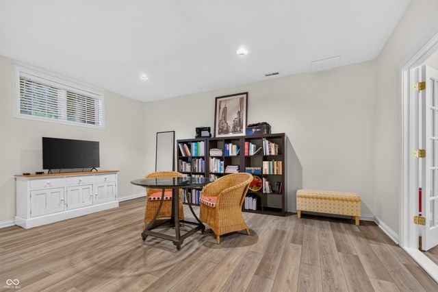 11740 Windpointe Pass, Carmel, IN 46033