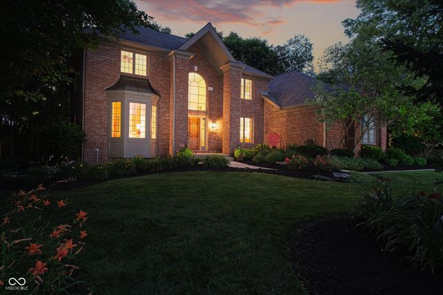 11740 Windpointe Pass, Carmel, IN 46033