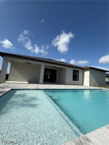 131 Kismet PKWY E, Cape Coral, FL 33909