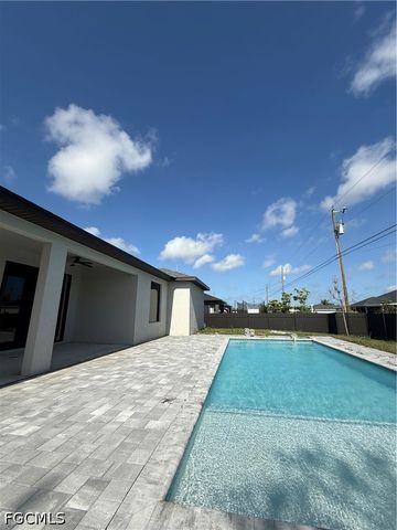 131 Kismet PKWY E, Cape Coral, FL 33909