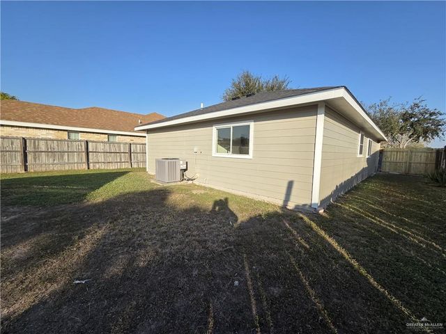 477 Serg Loop, Alamo, TX 78516