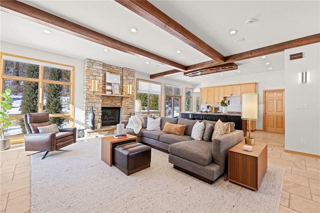 580 W Lakeshore Drive, Lake Quivira, KS 66217