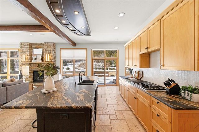 580 W Lakeshore Drive, Lake Quivira, KS 66217