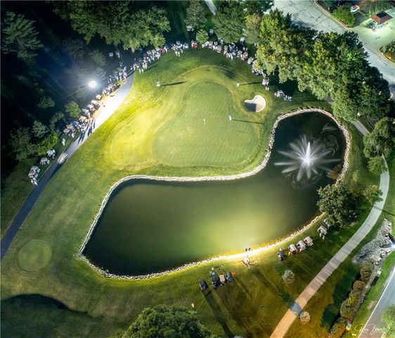 580 W Lakeshore Drive, Lake Quivira, KS 66217