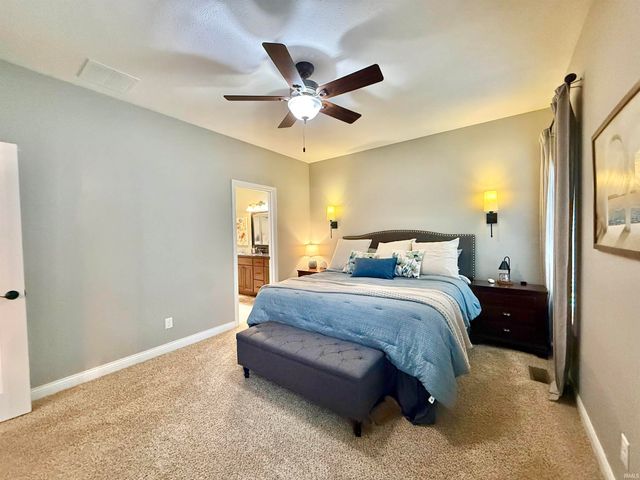 1400 Breezy Creek Drive, Evansville, IN 47720