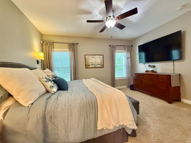 1400 Breezy Creek Drive, Evansville, IN 47720