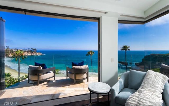26 S La Senda Drive, Laguna Beach, CA 92651