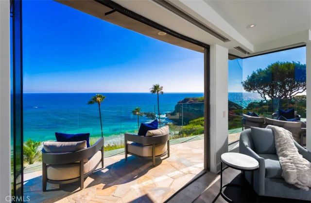 26 S La Senda Drive, Laguna Beach, CA 92651