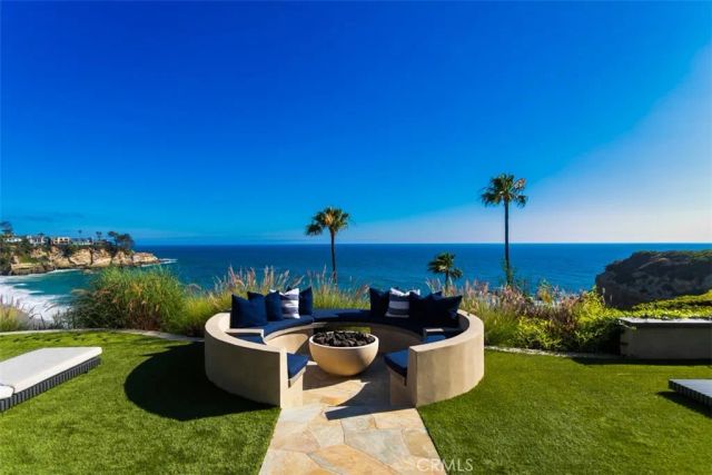 26 S La Senda Drive, Laguna Beach, CA 92651