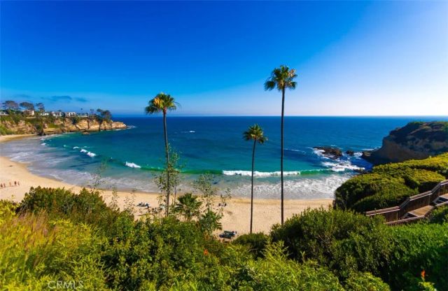 26 S La Senda Drive, Laguna Beach, CA 92651