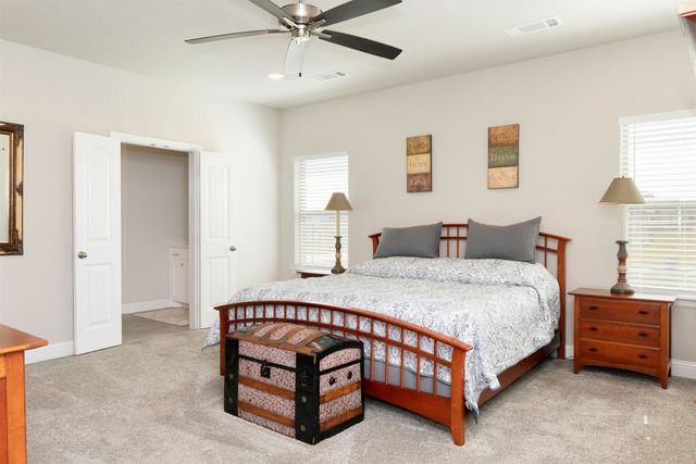 849 County Road 4764, Boyd, TX 76023