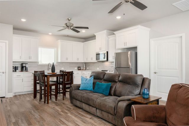 849 County Road 4764, Boyd, TX 76023