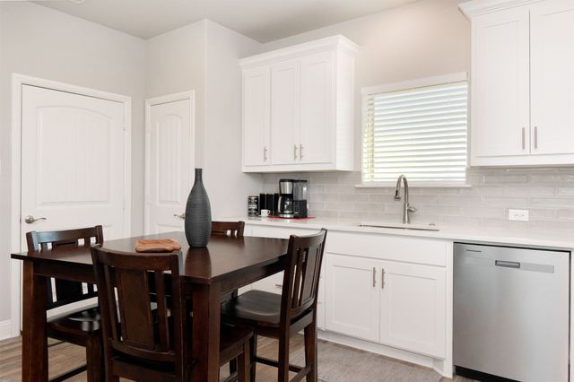 849 County Road 4764, Boyd, TX 76023