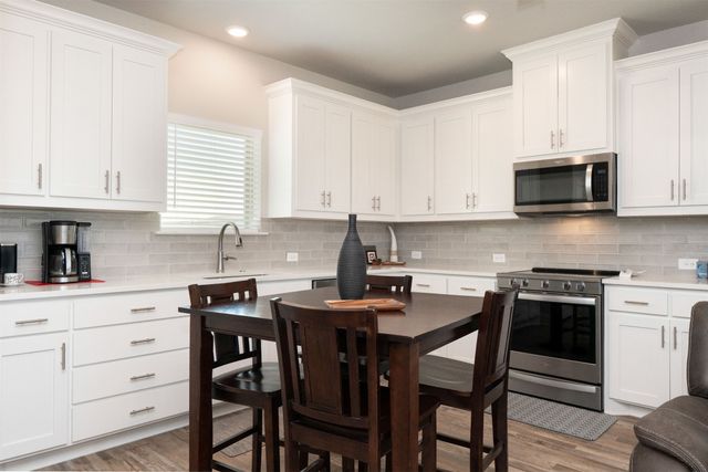 849 County Road 4764, Boyd, TX 76023