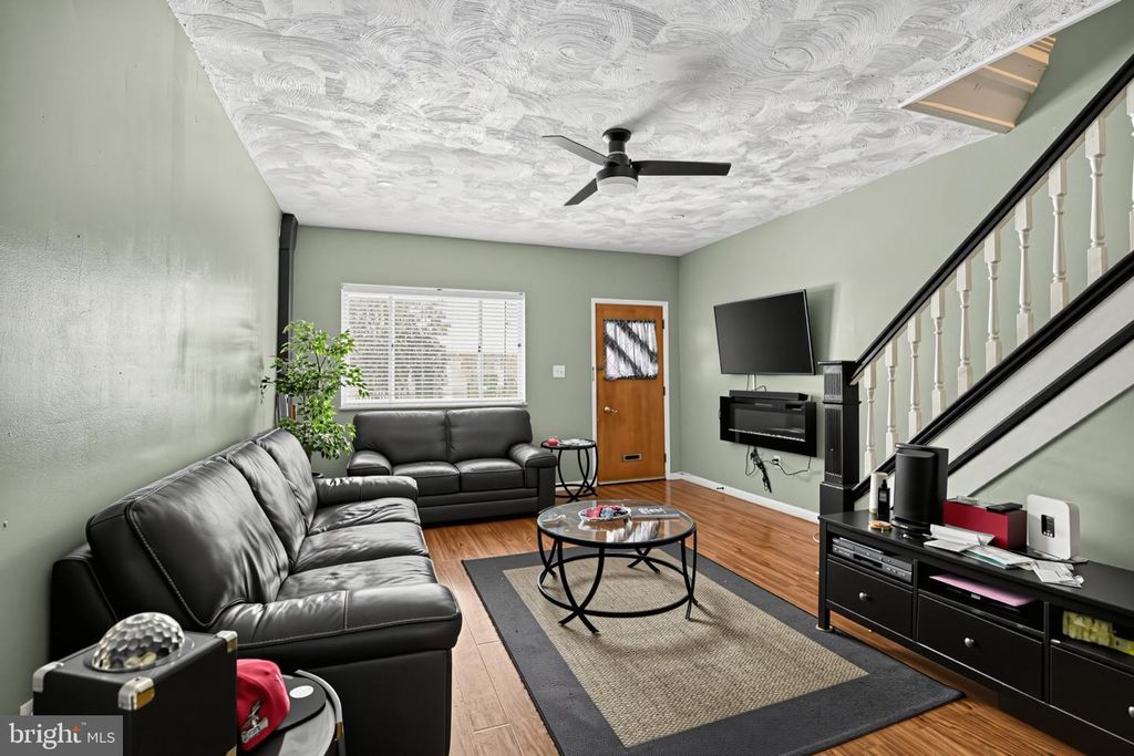 933 N 66TH ST, PHILADELPHIA, PA 19151 — photo 3