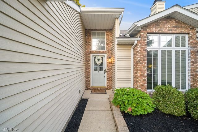 10663 Stapleton Drive, Strongsville, OH 44136