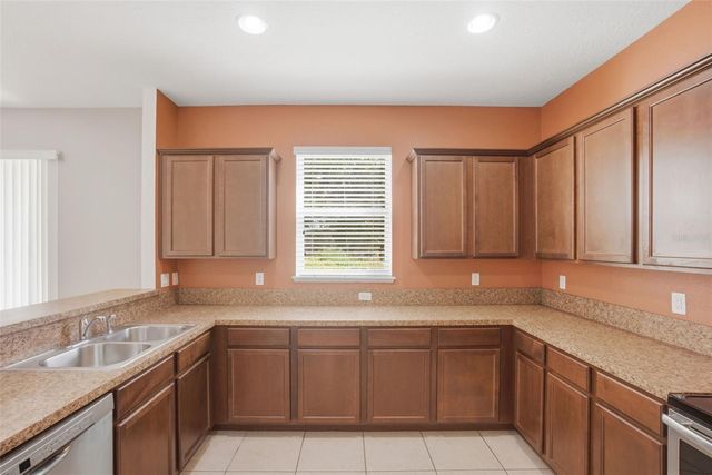 3721 MAIDENCAIN STREET, Clermont, FL 34714