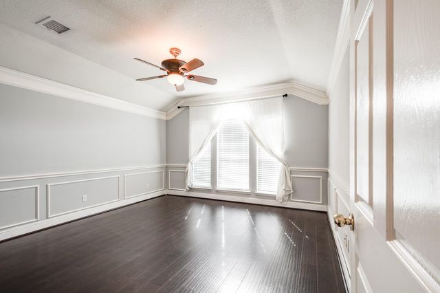 27133 Kings Manor Drive S, Kingwood, TX 77339