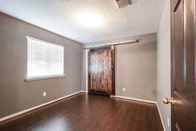 27133 Kings Manor Drive S, Kingwood, TX 77339