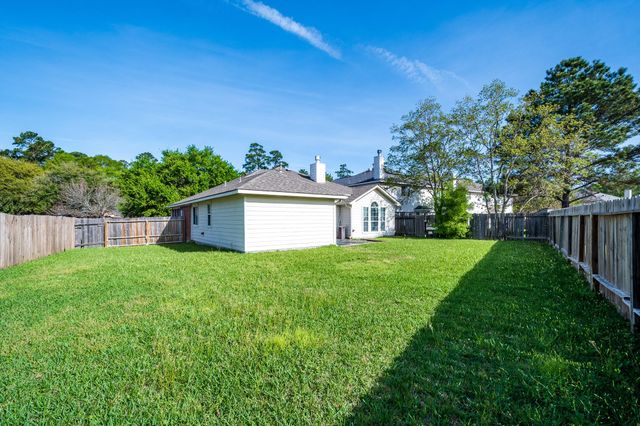 27133 Kings Manor Drive S, Kingwood, TX 77339