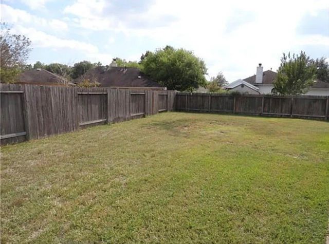 27133 Kings Manor Drive S, Kingwood, TX 77339