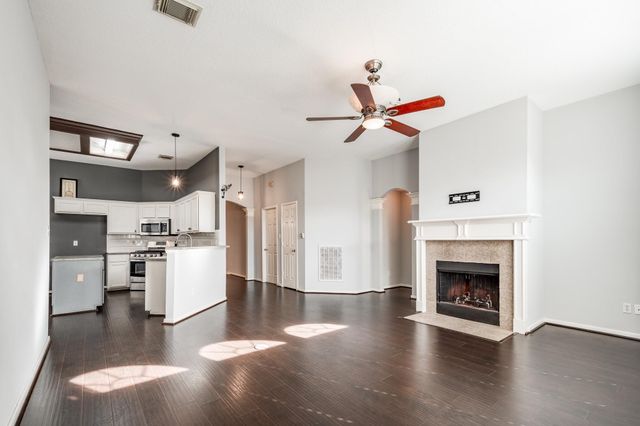 27133 Kings Manor Drive S, Kingwood, TX 77339