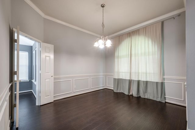 27133 Kings Manor Drive S, Kingwood, TX 77339