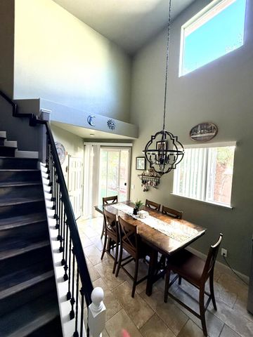 3832 Claire St, Stockton, CA 95212